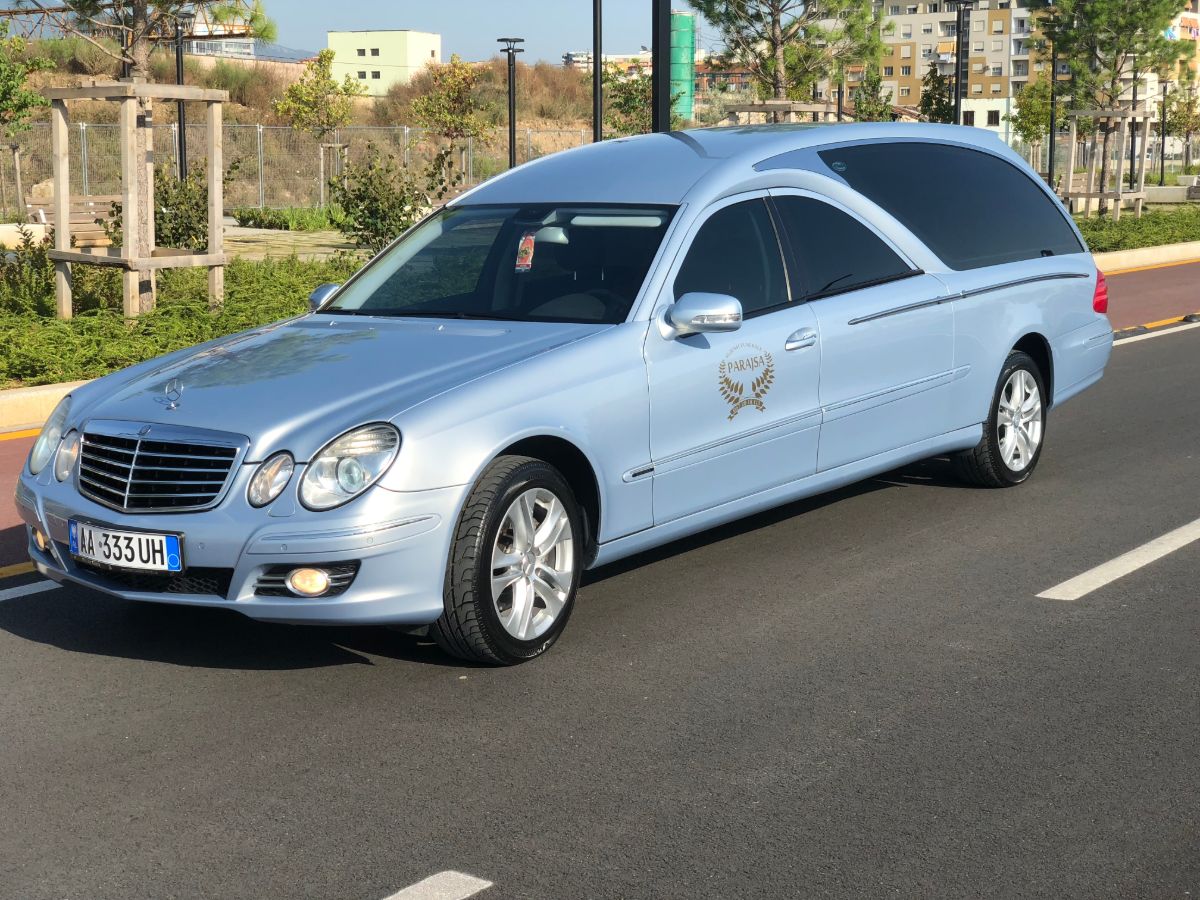 Funeral Parajsa